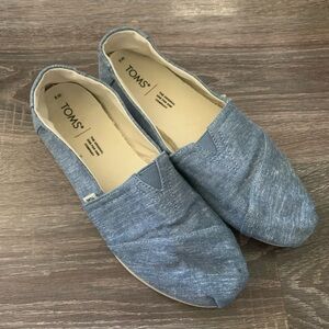 Toms — women’s size 9 light blue shoes